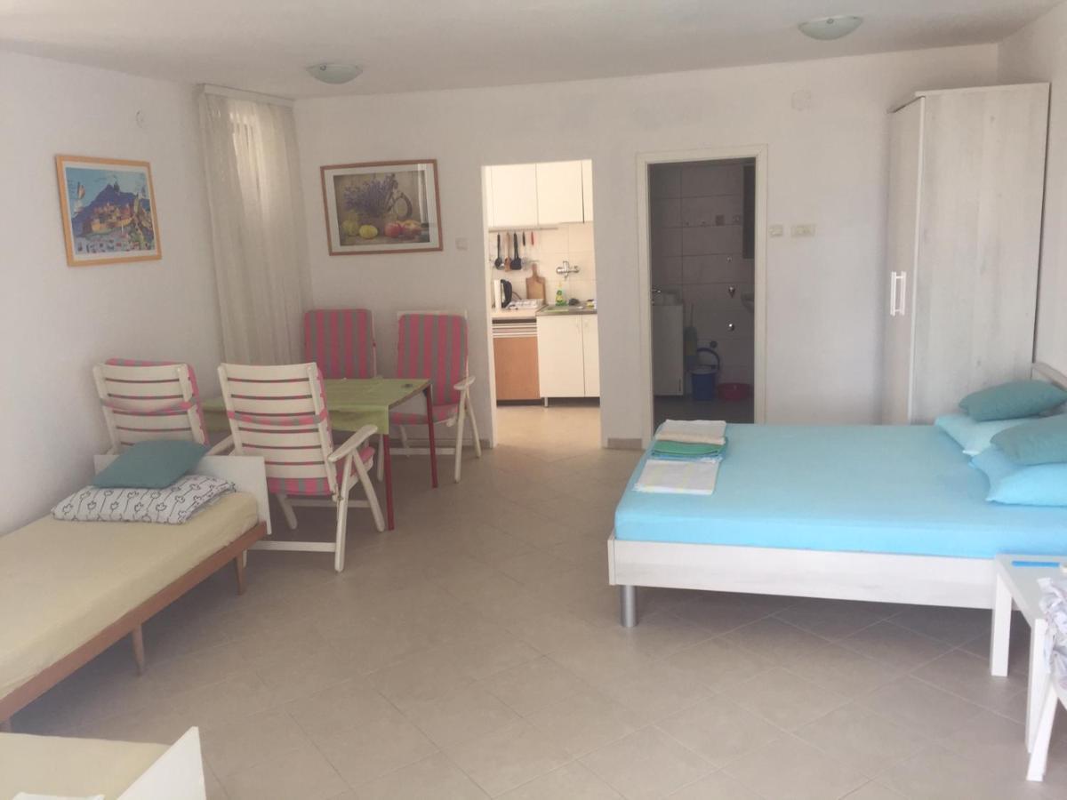 Apartment Perla - 150M From The Sea Новий Винодольський Екстер'єр фото